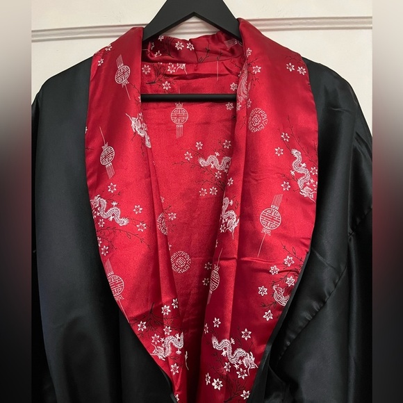 Vintage Black and Red Dragon Embroidered Robe - Picture 13 of 15